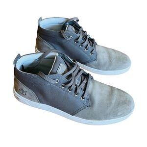 Timberland Gray Sneakers Minimalist Design
